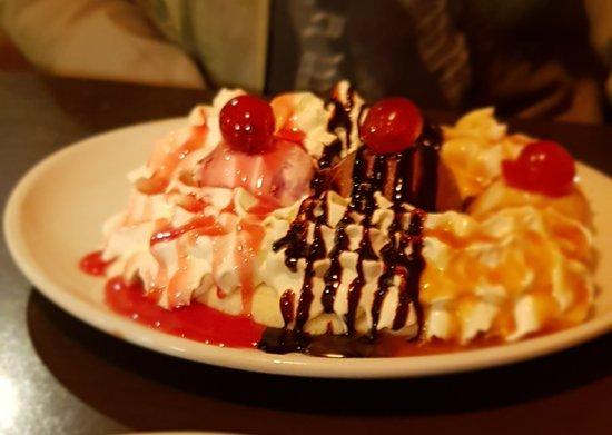 Harveys New York Bar and Grill